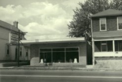 Mound Street Storefront